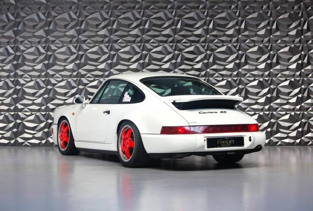 Porsche 911 image 3