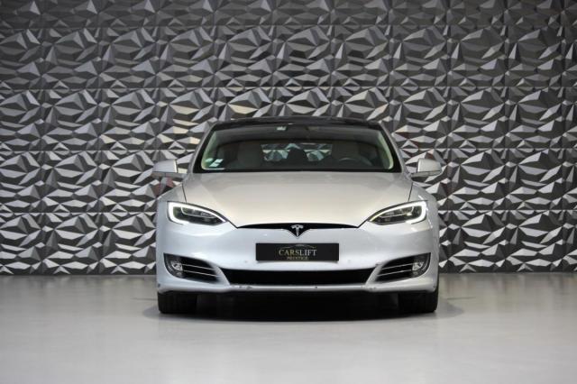Tesla Model S image 3