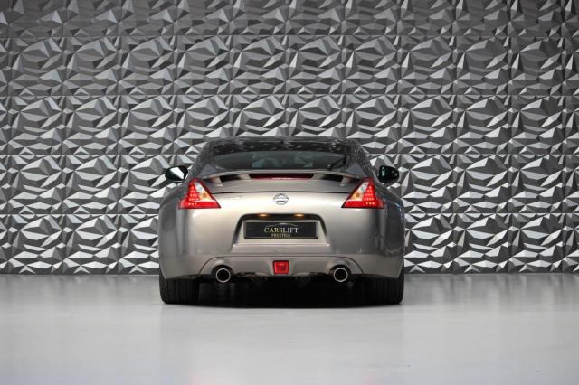 Nissan 370z image 6