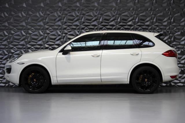 Porsche Cayenne image 7