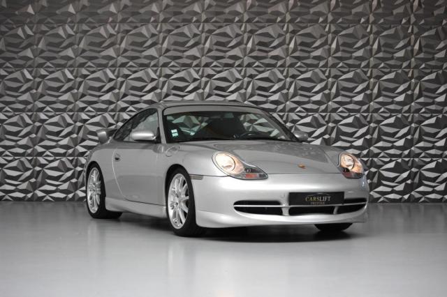 Porsche 911 image 1