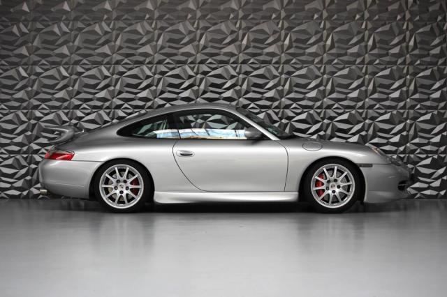 Porsche 911 image 8