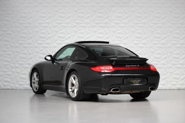 Porsche 911 image 7
