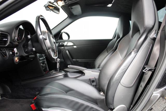 Porsche 911 image 3
