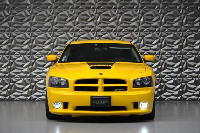 Dodge Charger image 3