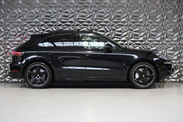 Porsche Macan image 7