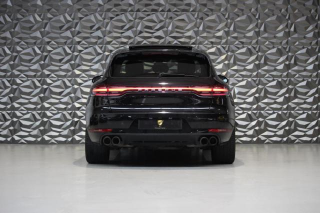 Porsche Macan image 5