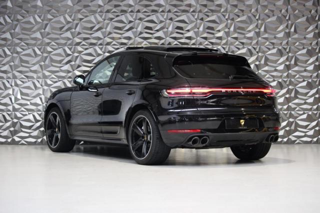 Porsche Macan image 6