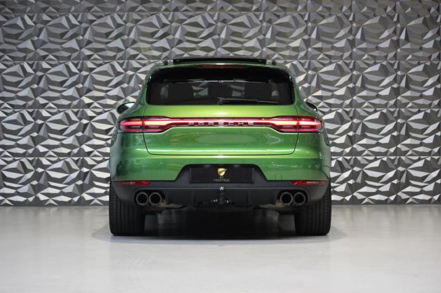 Porsche Macan image 5