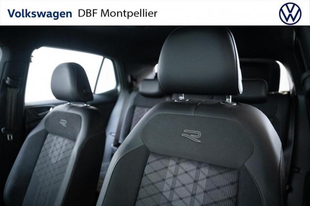 Volkswagen T-Cross image 2