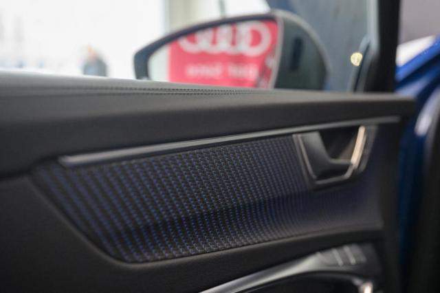 Audi Rs6 Avant image 8