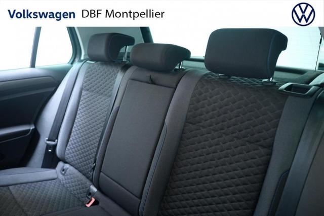 Volkswagen Golf image 4