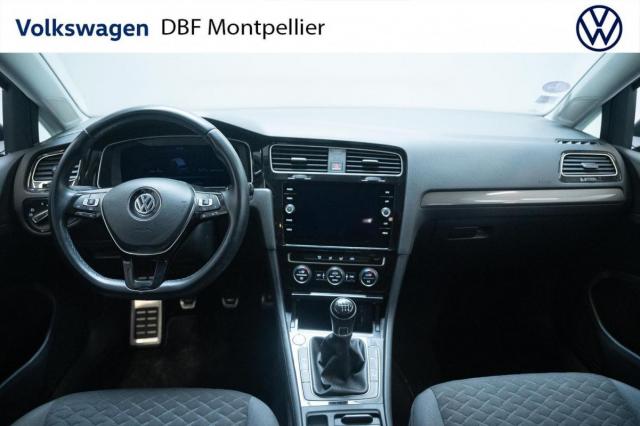 Volkswagen Golf image 9