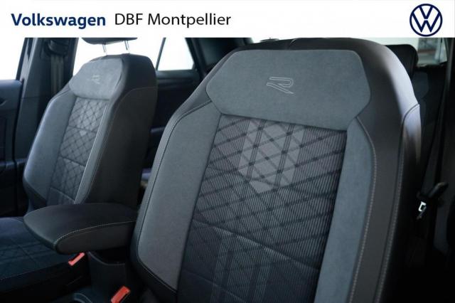 Volkswagen T-Roc image 2