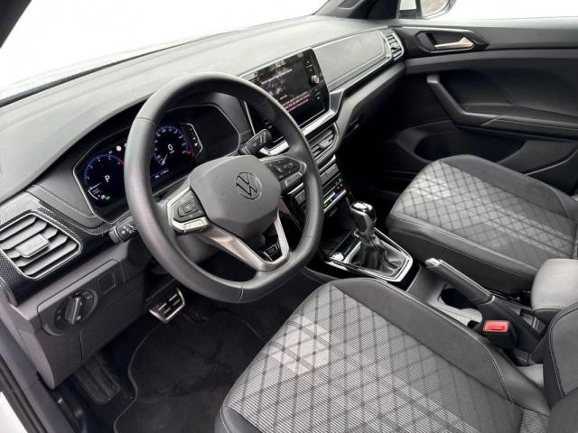 Volkswagen T-Cross image 8