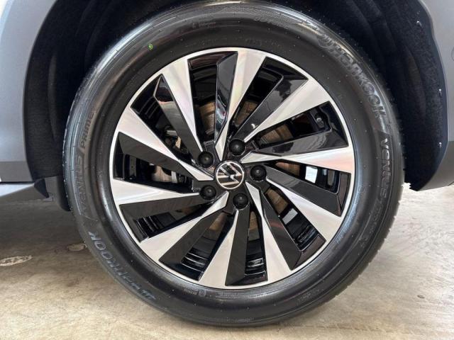 Volkswagen T-Roc image 4
