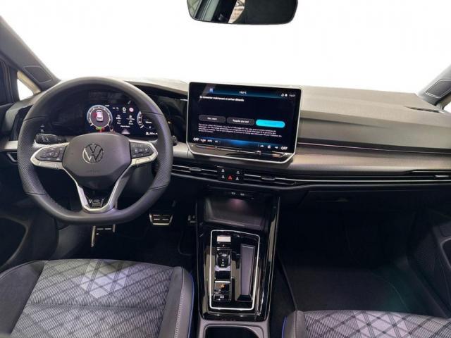 Volkswagen Golf image 1