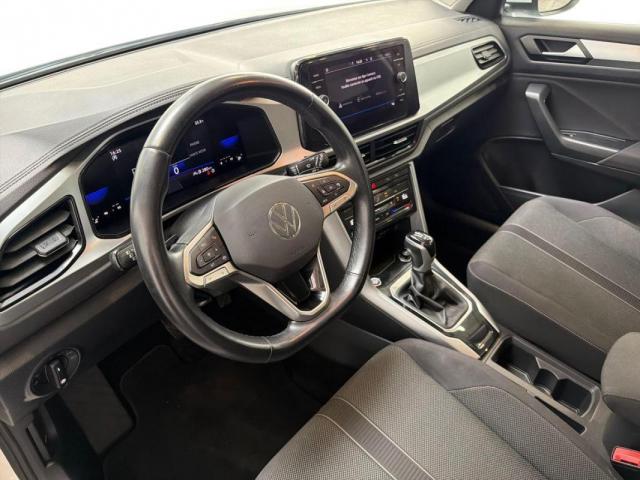 Volkswagen T-Roc image 7