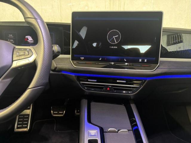 Volkswagen Passat image 4