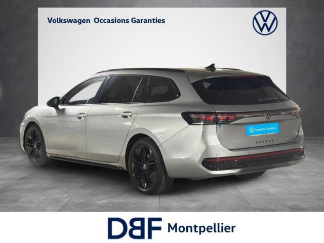 Volkswagen Passat image 5