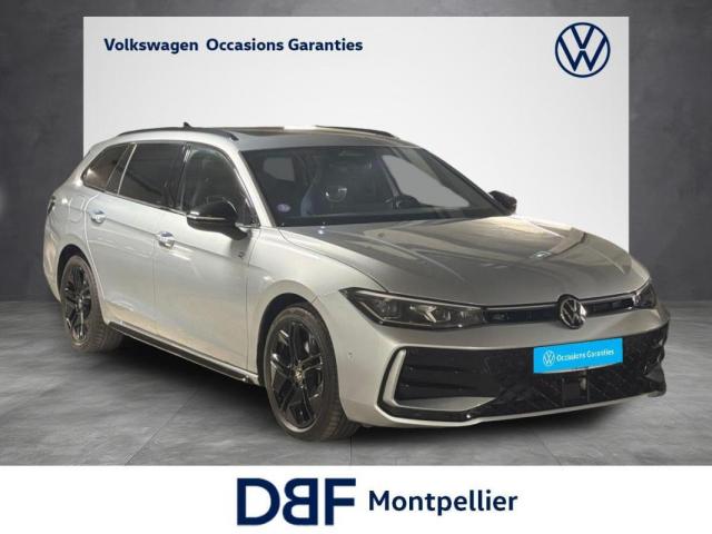Volkswagen Passat image 8