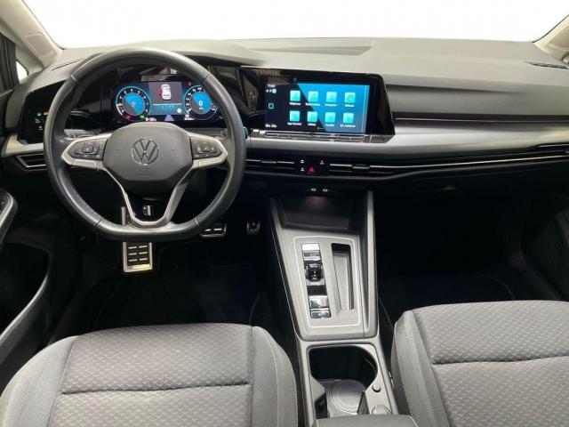 Volkswagen Golf image 2