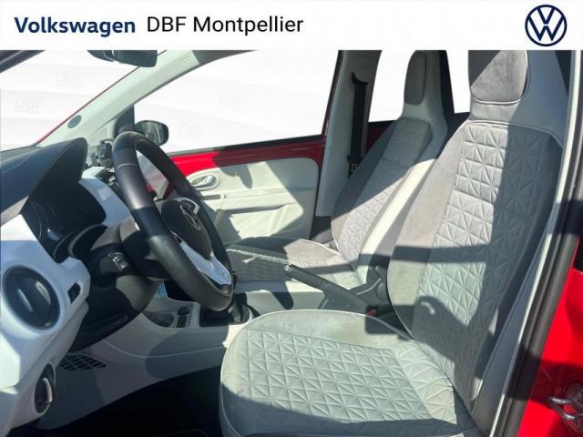 Volkswagen Up! image 7