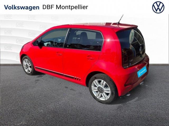Volkswagen Up! image 9