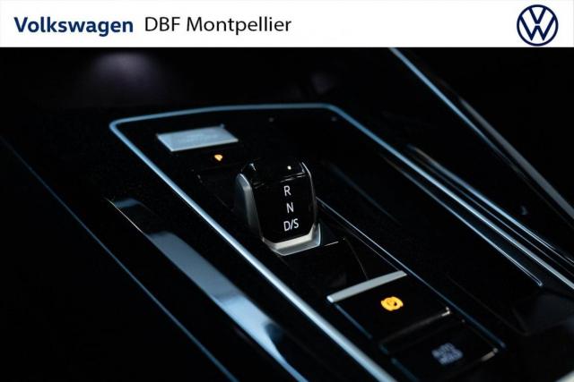 Volkswagen Golf image 9