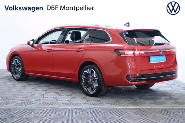 Volkswagen Passat image 8
