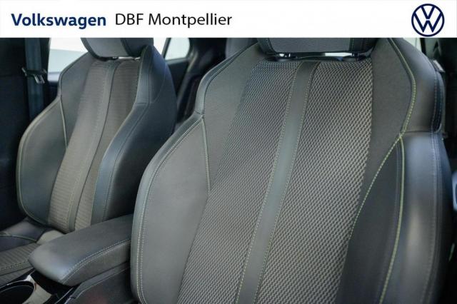 Peugeot 2008 image 2
