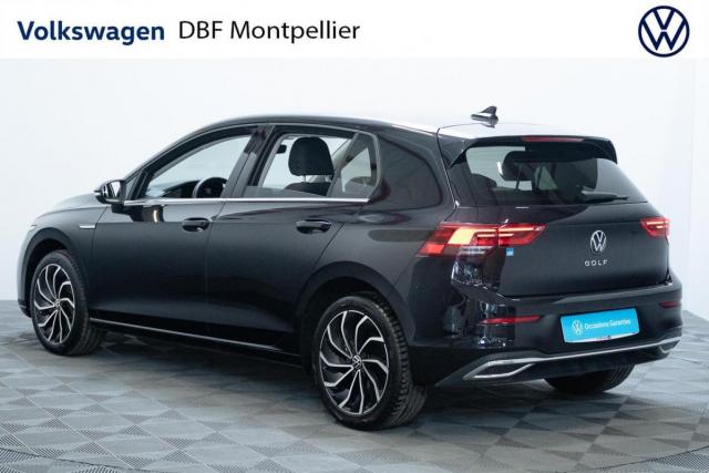 Volkswagen Golf image 9