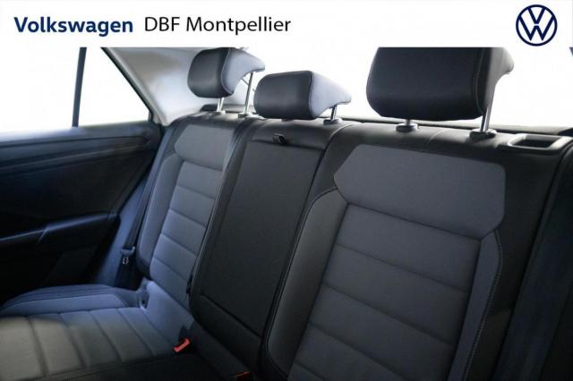 Volkswagen T-Roc image 5