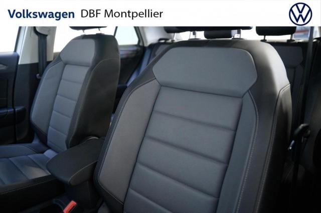 Volkswagen T-Roc image 3
