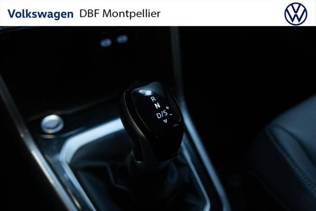 Volkswagen T-Roc image 6