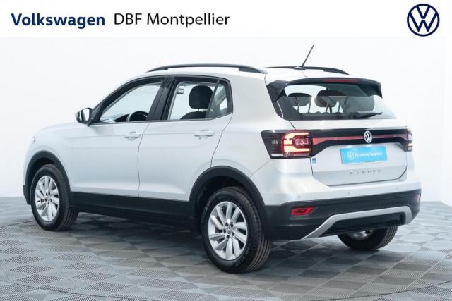 Volkswagen T-Cross image 2
