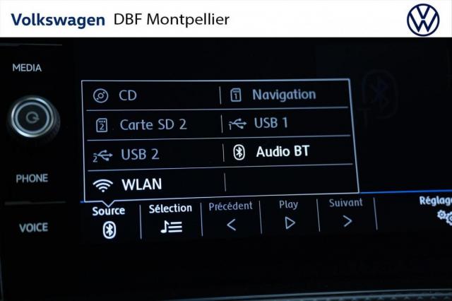 Volkswagen T-Cross image 2