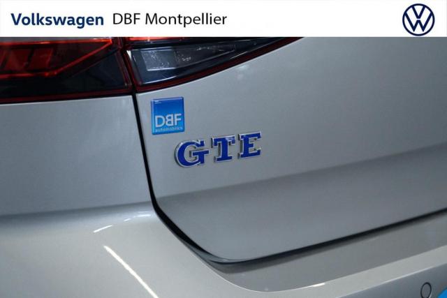 Volkswagen Golf image 6