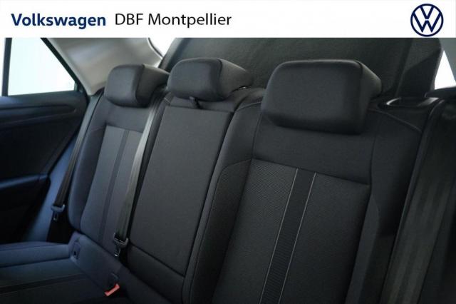 Volkswagen T-Roc image 3