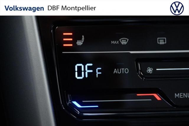 Volkswagen T-Roc image 2