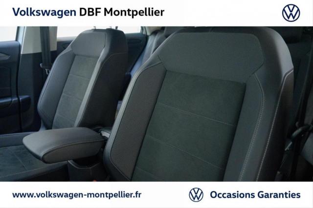 Volkswagen T-Roc image 9