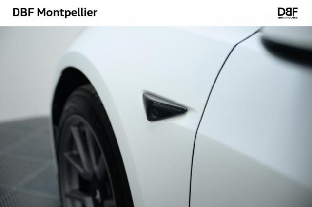 Tesla Model 3 image 8