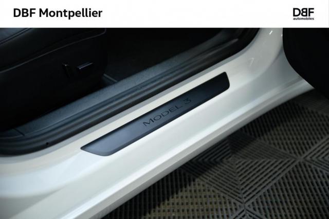 Tesla Model 3 image 1