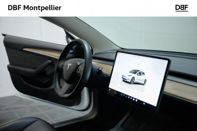 Tesla Model 3 image 5