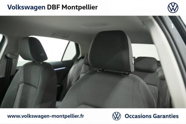 Volkswagen Golf image 9