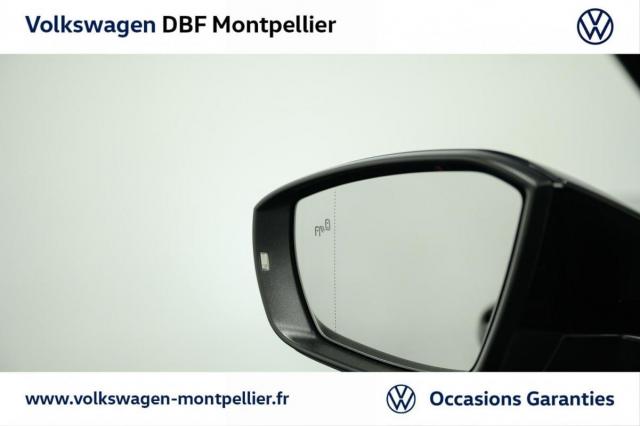 Volkswagen T-Roc image 2