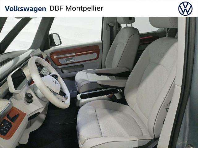 Volkswagen Id. Buzz image 9