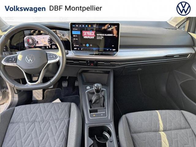 Volkswagen Golf image 9