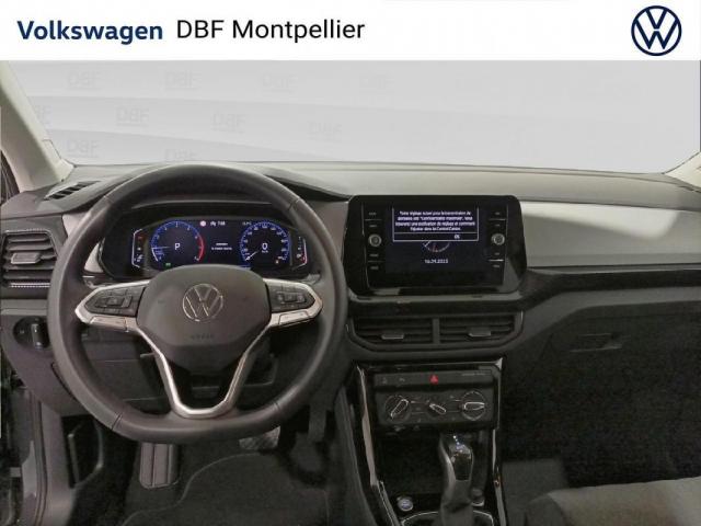 Volkswagen T-Cross image 2