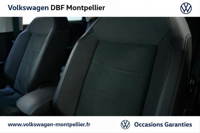 Volkswagen T-Roc image 9